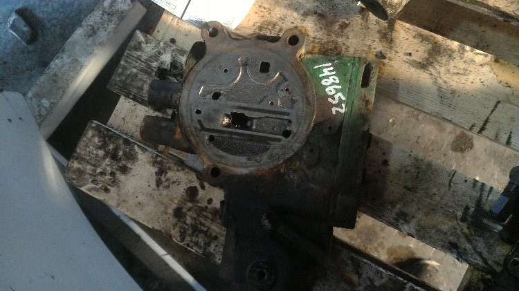 Deere 8530 Hyd Remote Valve & Parts