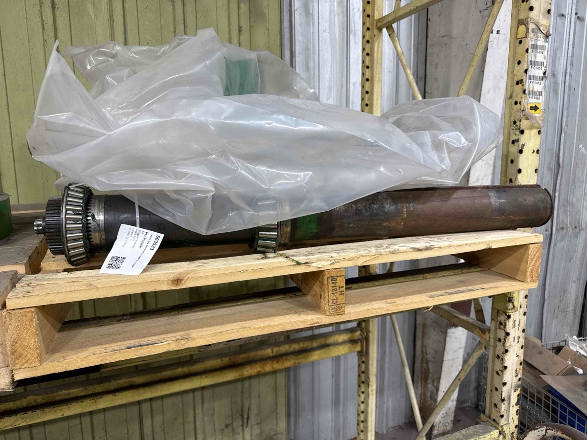 Deere 8400 Extra Long Axle Shaft, 110MM X 1111MM