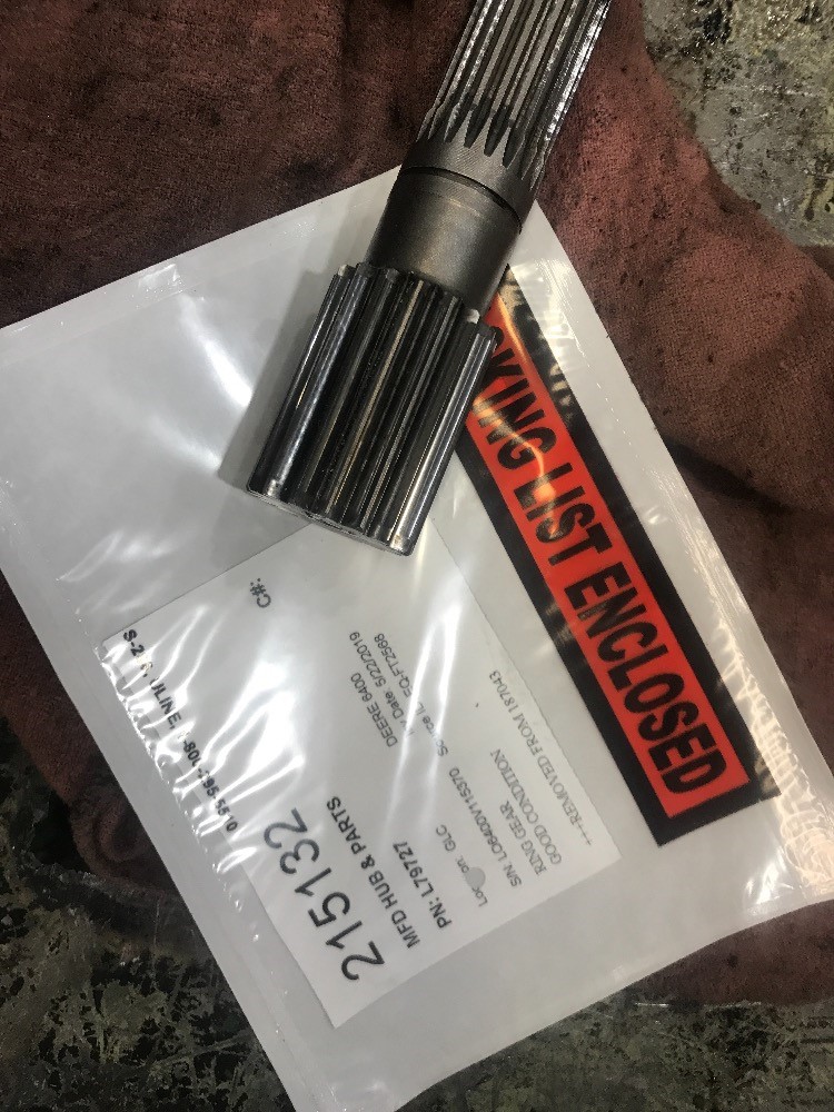 Deere 6400 Mfd Hub & Parts