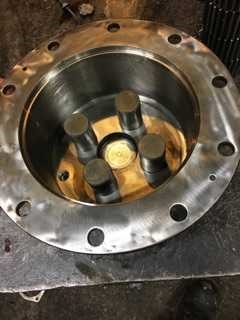 Case/case I.H. 7230 4WD Axle/Hub & Parts