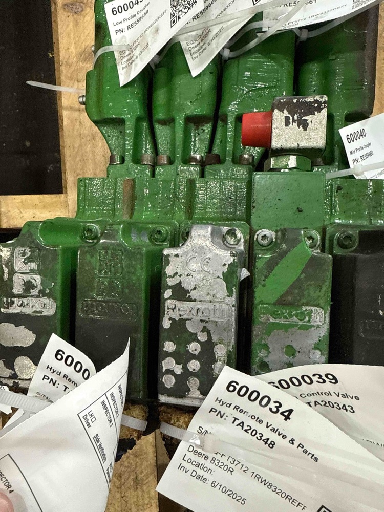 Deere 8320R Hyd Remote Valve & Parts