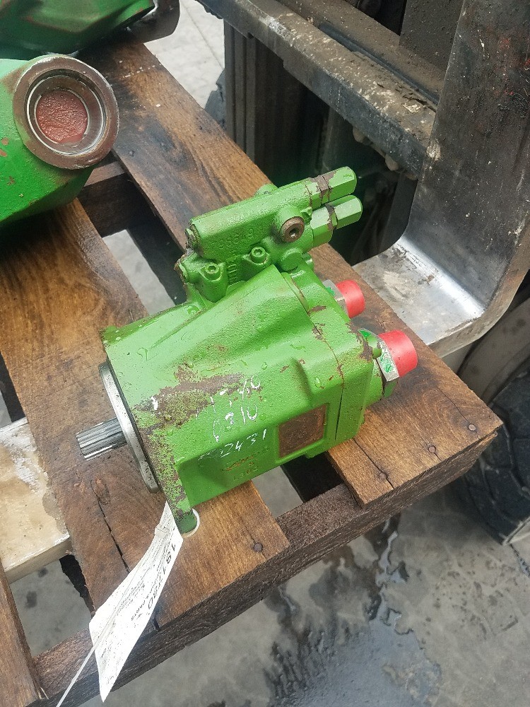 Deere 6310 Hydraulic Pump & Parts