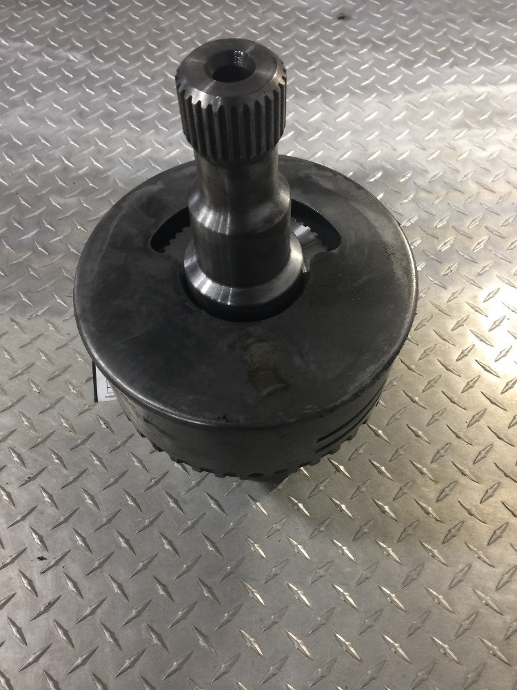 Deere 8235R Pto & Parts