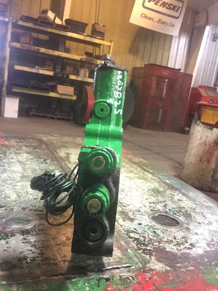 Deere 8420 20 Series Scv