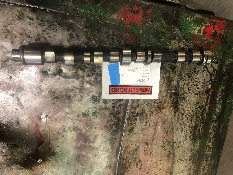 Deere 6300 Camshaft