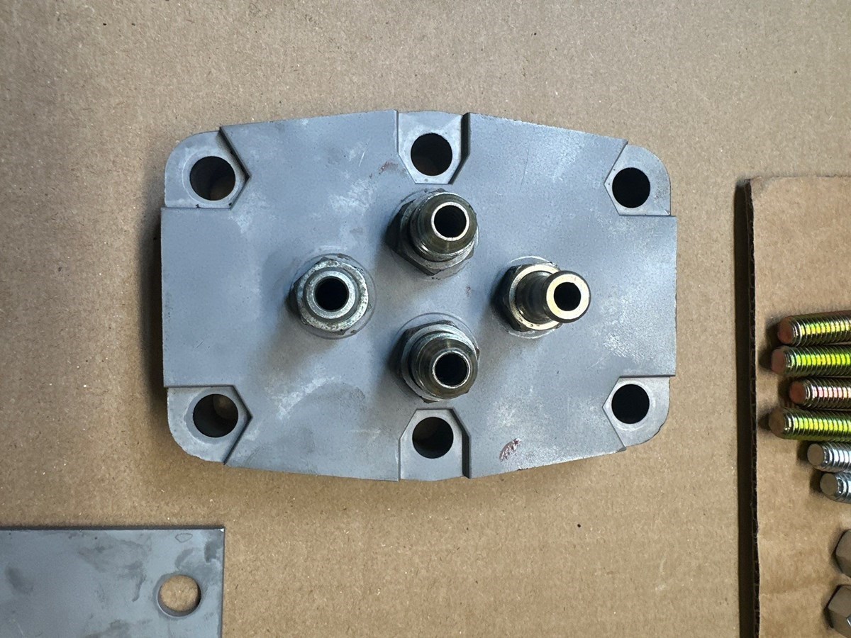 Deere 8630 Steering Pump