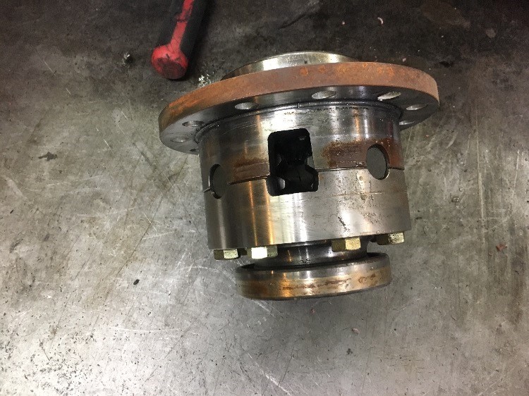 Deere 5410 Differential & Parts