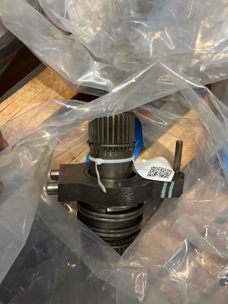 Deere 4560 Pto Clutch Shaft, Mfd