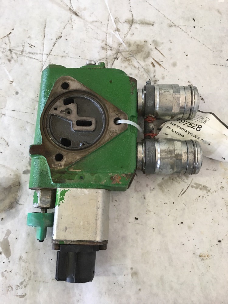 Deere 7420 Hyd Remote Valve & Parts