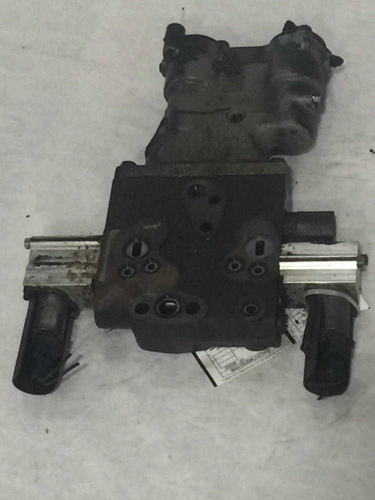 Case/case I.H. Steiger 535 Hyd Remote Valve & Parts