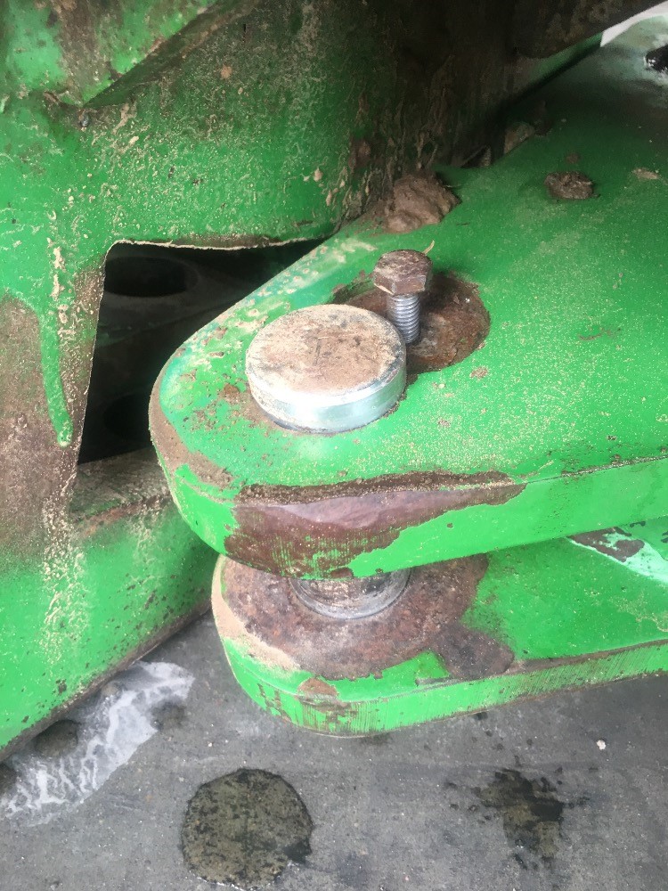 Deere 8760 Frame Related