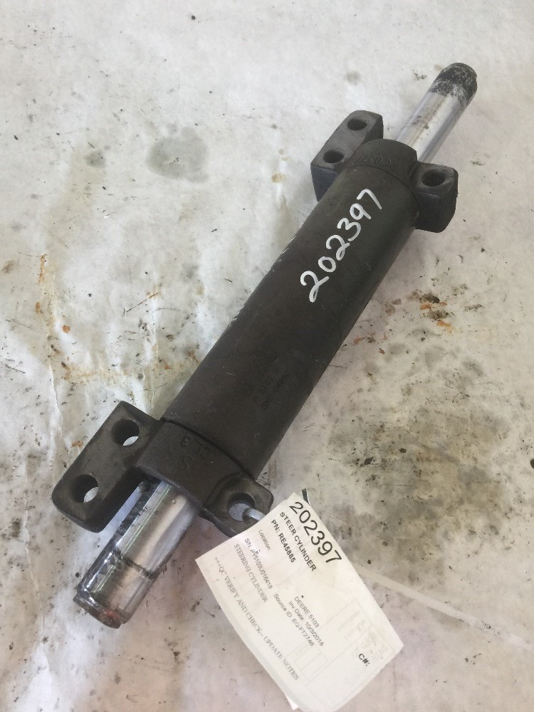 Deere 5103 Steer Cylinder