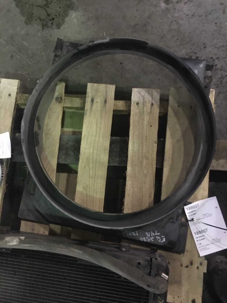 Deere 7410 Fan Shroud