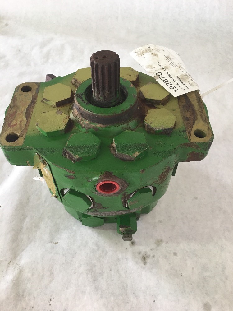 Deere 4755 Hydraulic Pump & Parts
