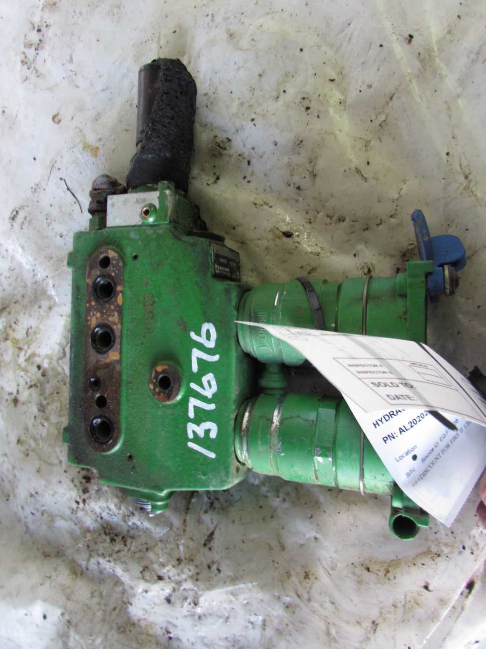 Deere 6330 Hyd Remote Valve & Parts