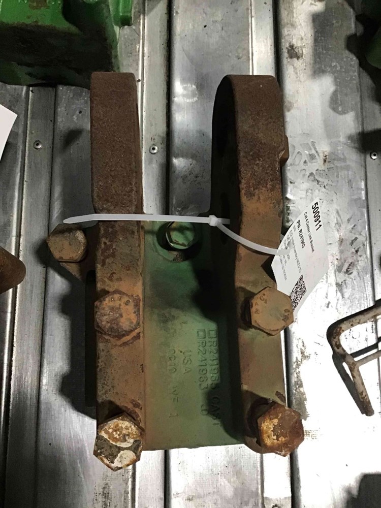 Deere 8320R Cat 4 Center Link Bracket