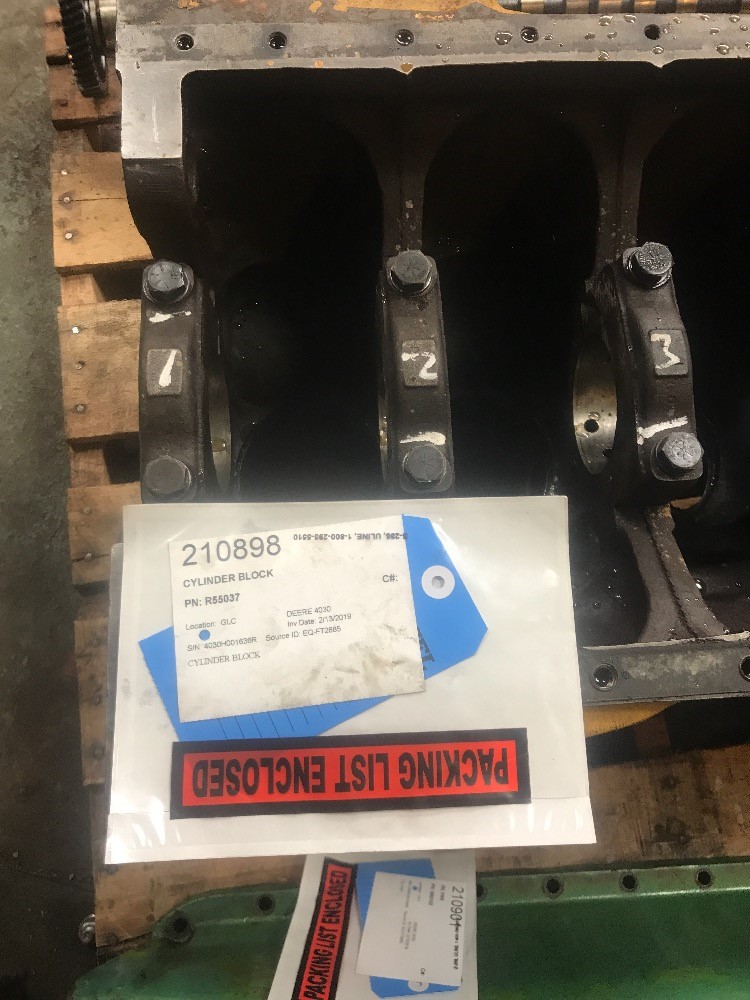 Deere 4030 Cylinder Block