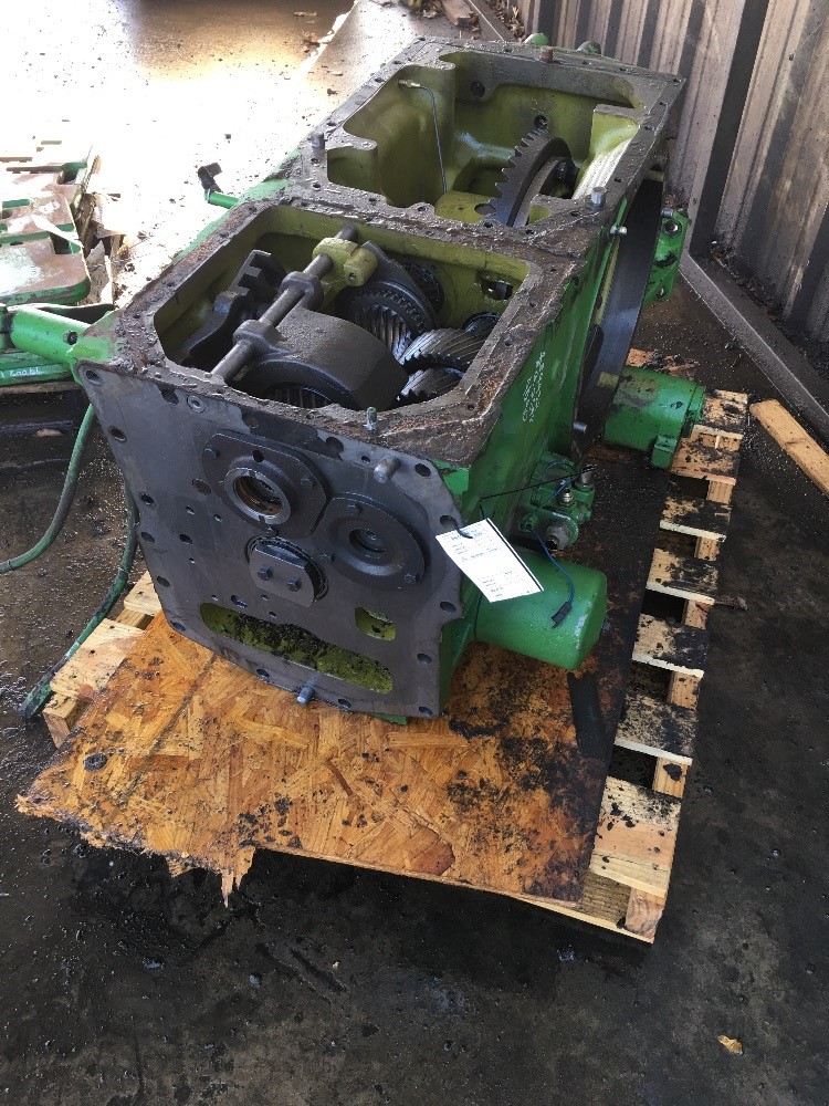 Deere 4640 Mechanical Trans & Parts