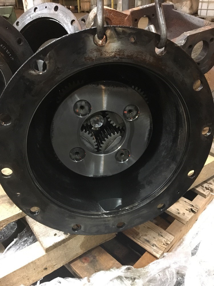 Case/case I.H. MX285 Mfd Hub & Parts