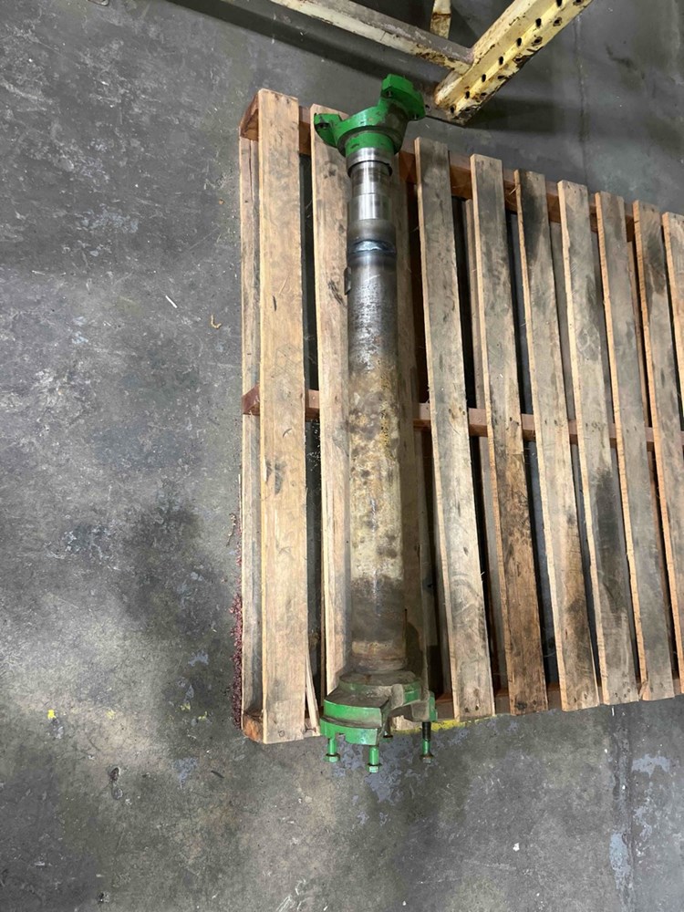 Deere 9530 Driveshaft