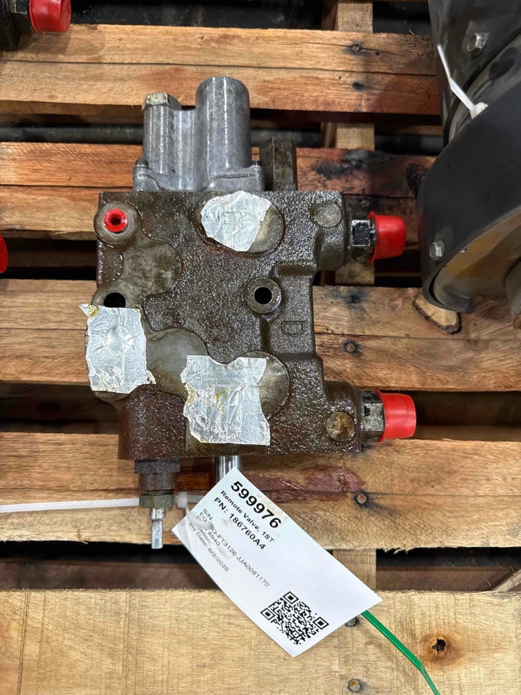 Case 8940 Remote Valve, 1ST