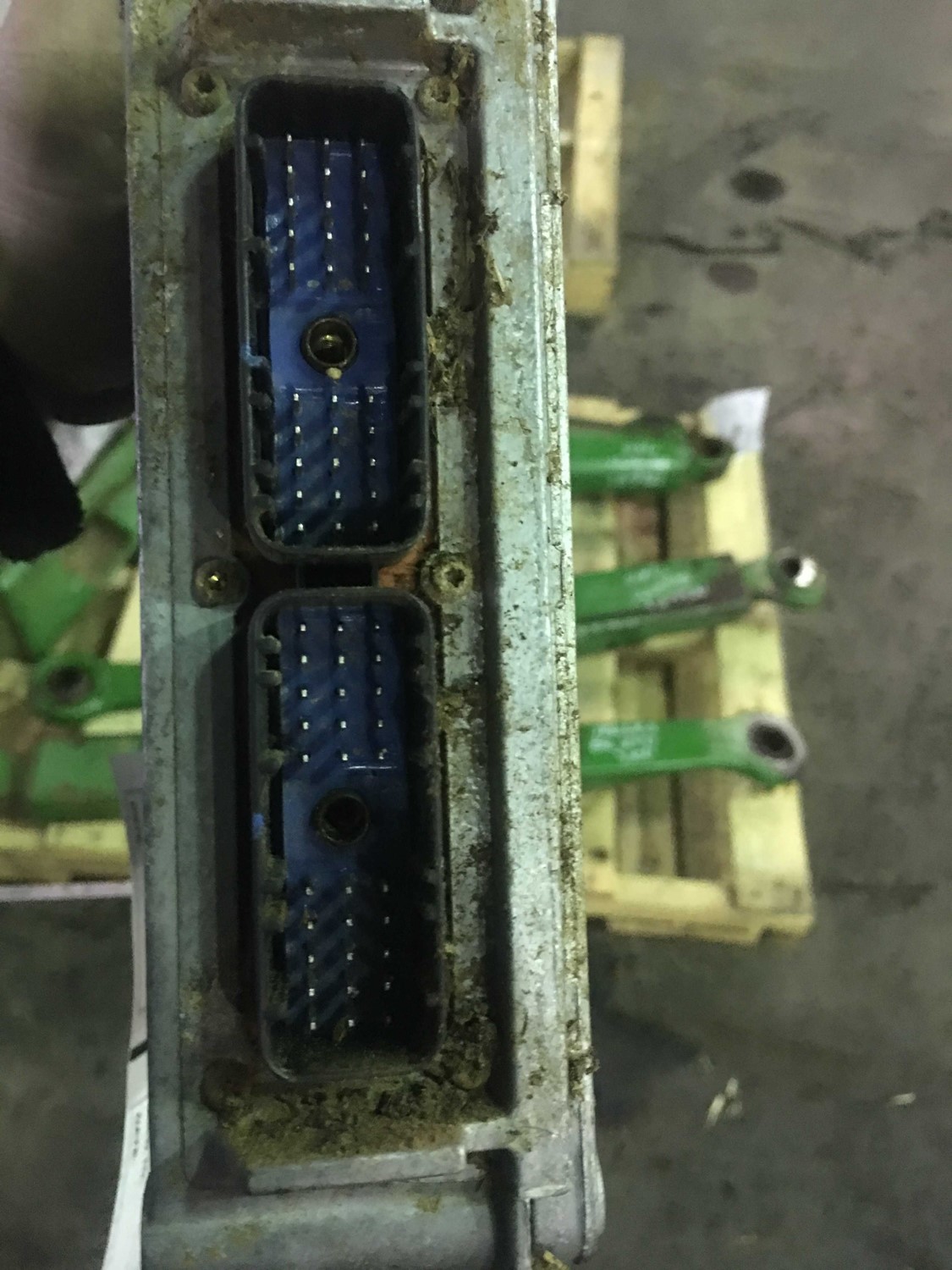 Deere 8120 Engine Misc