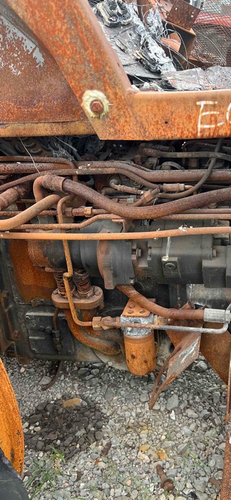 Case MX240 Hydraulic Pump & Parts