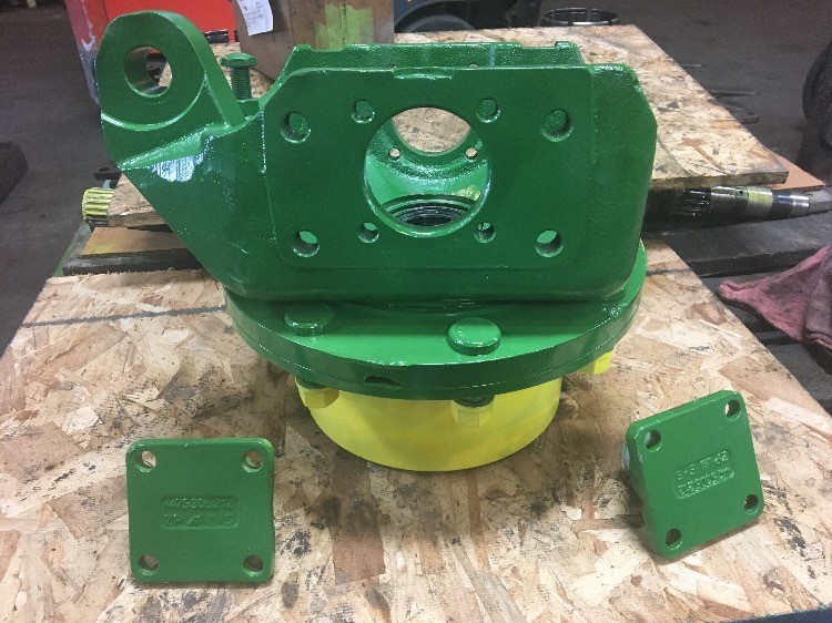 Deere 6210 R.HAND Final Drive, 21 Spline