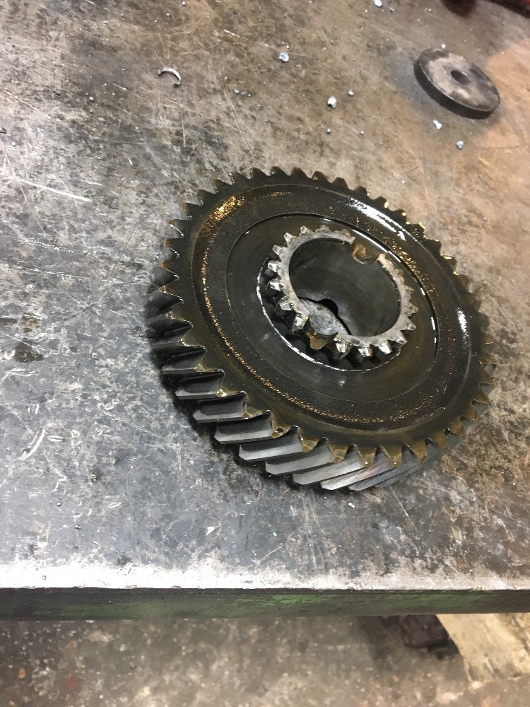 Deere 2640 Mechanical Trans & Parts