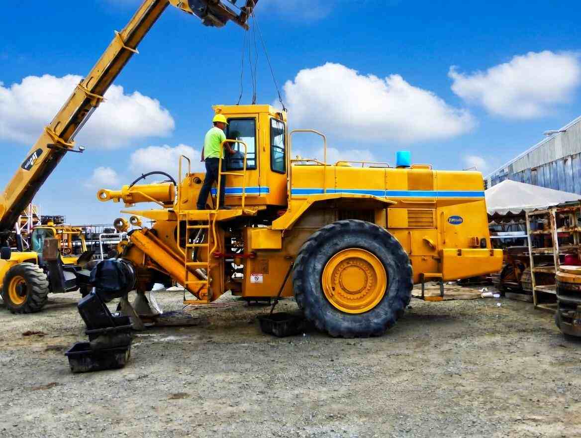 FP Smith Parts Lifting Equipment