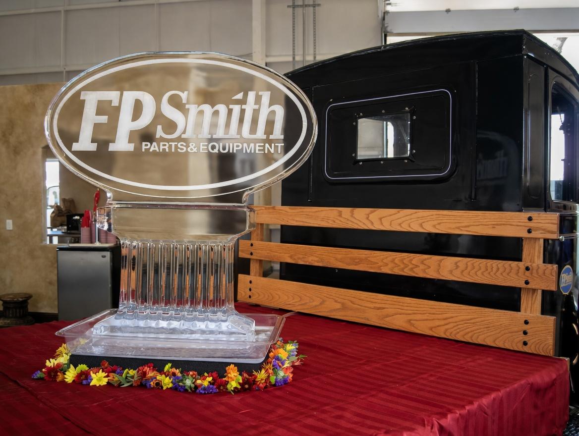 FP Smith ice sculpture